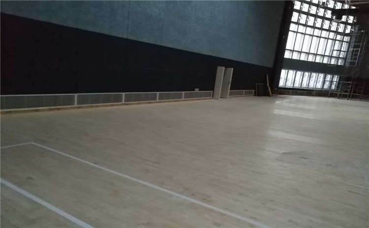 20厚木地板籃球場品牌廠家